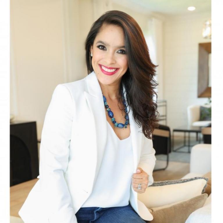 Claudia Guzman